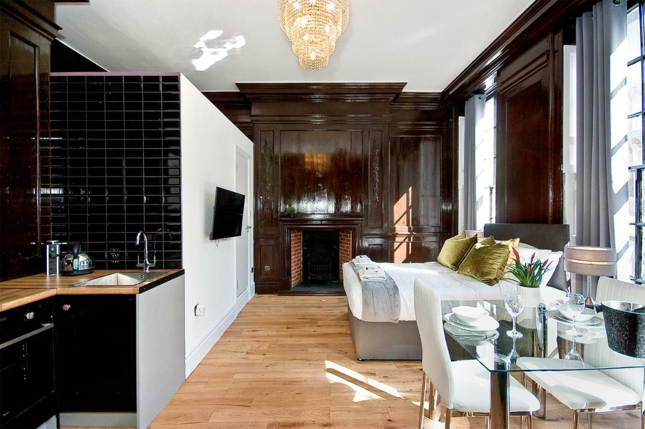 Marble Arch Studio *