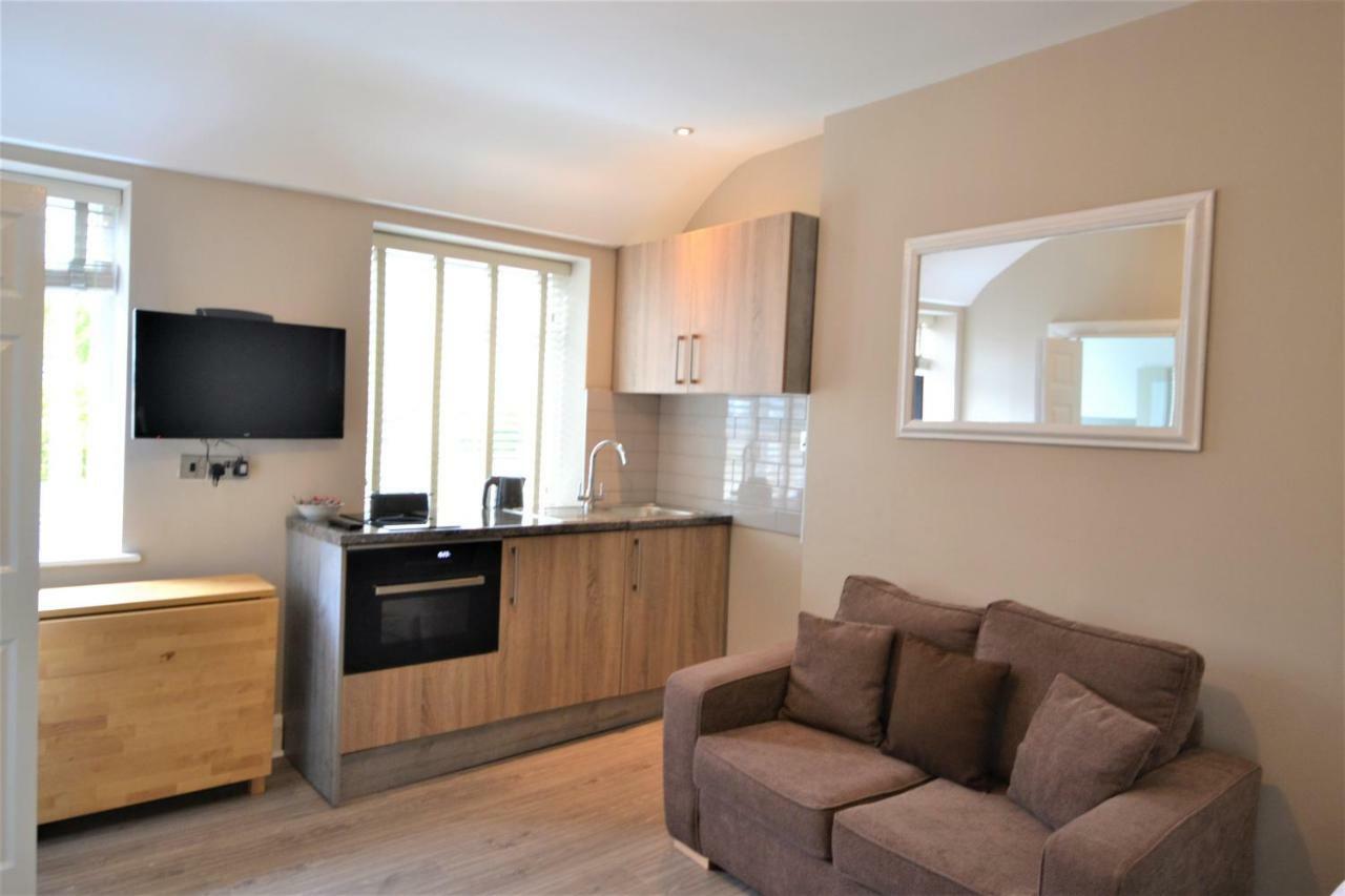 Marble Arch Studio *